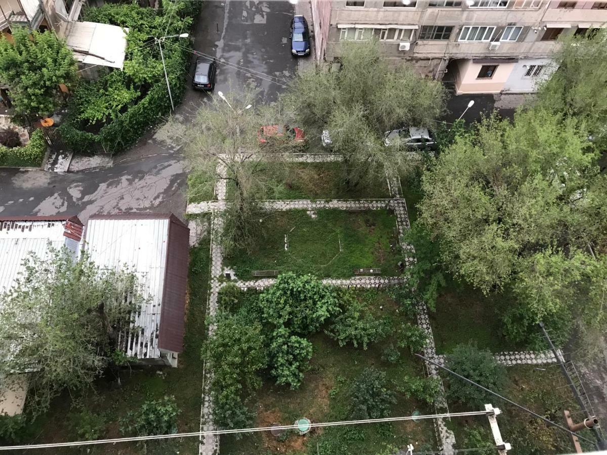 33 Martiros Saryan Street Apartman Jereván Kültér fotó