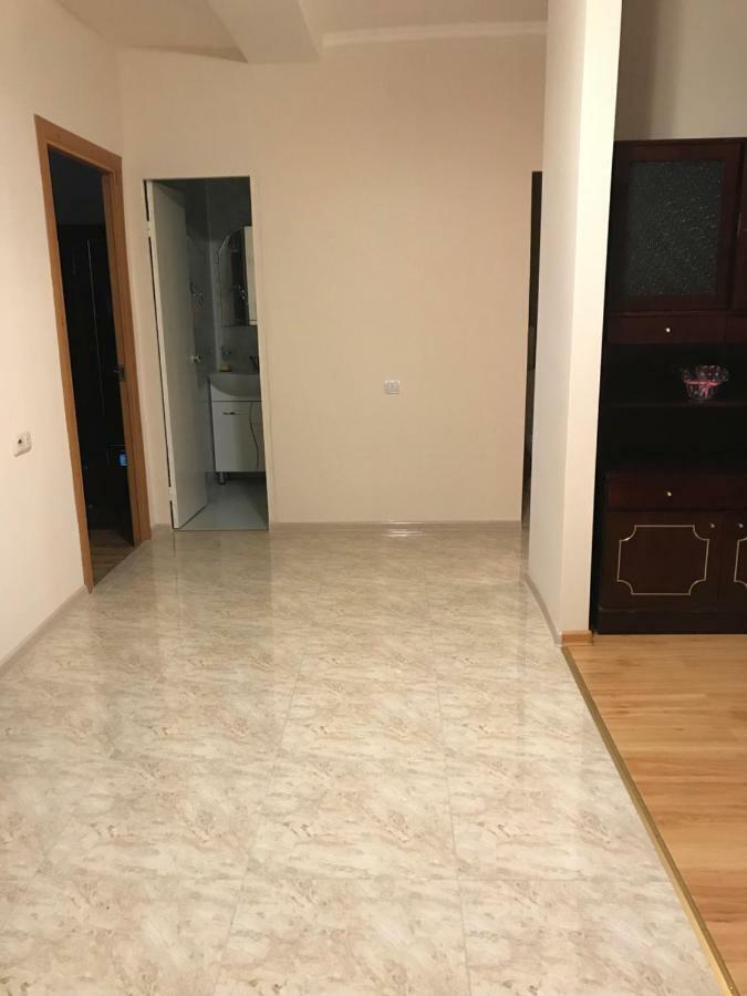 33 Martiros Saryan Street Apartman Jereván Kültér fotó