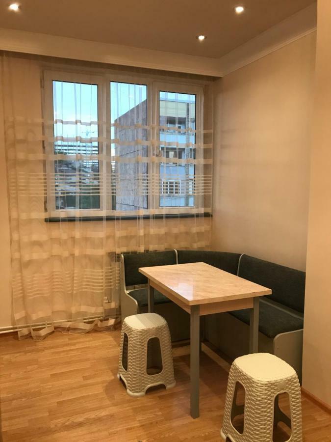 33 Martiros Saryan Street Apartman Jereván Kültér fotó
