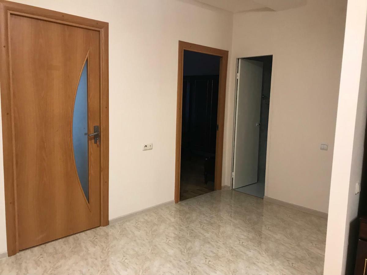 33 Martiros Saryan Street Apartman Jereván Kültér fotó