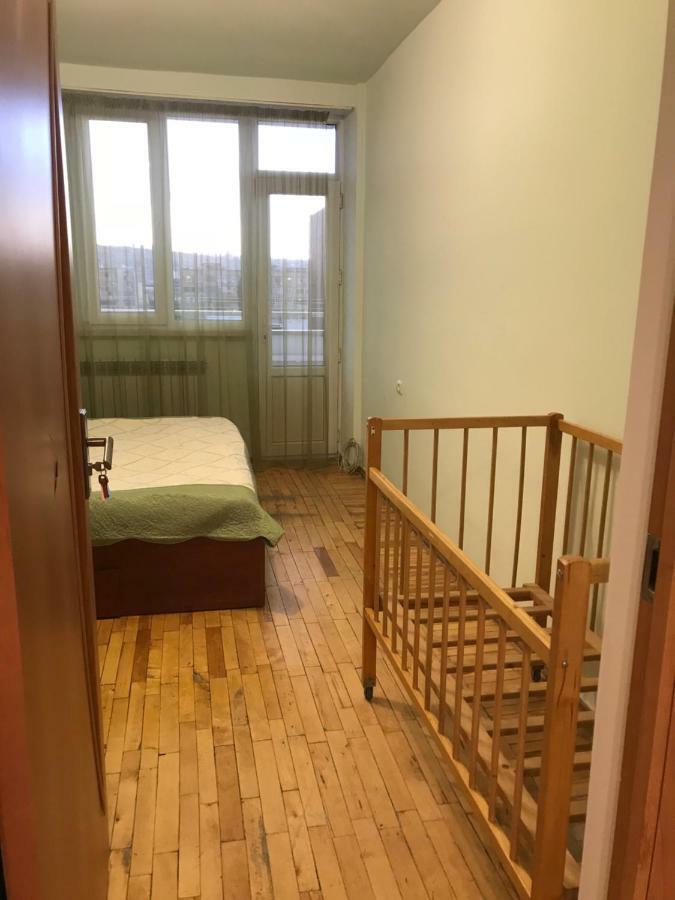 33 Martiros Saryan Street Apartman Jereván Kültér fotó